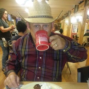 Meet your Posher, Mark